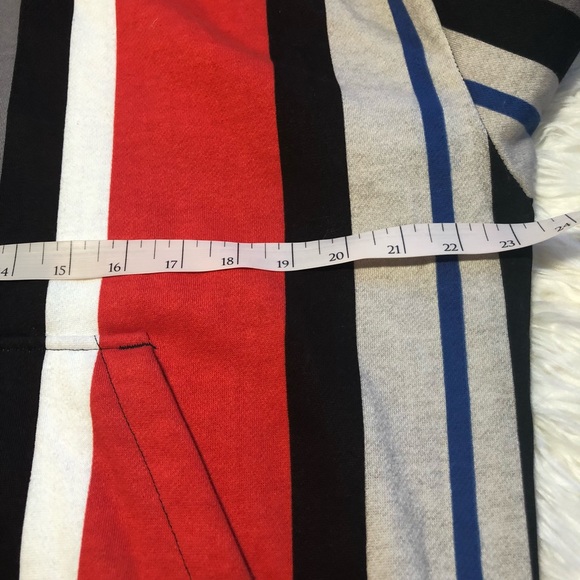 Urban Outfitters FILA Smith Hoodie Sweatshirt - Picture 3 of 4